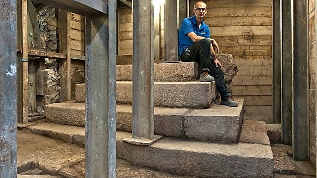 Kétezer éves, rejtélyes pódiumot találtak Jeruzsálemben