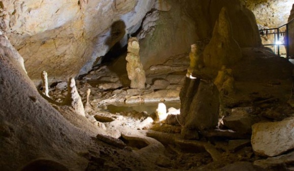 Ötven kilométernyi barlangjáratot nyitnak meg a turistáknak Romániában